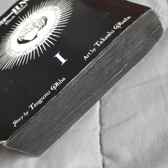 Death Note Manga Black Edition Horror Book Volume 1 Containing Volumes 1 & 2 - Picture 7 of 14